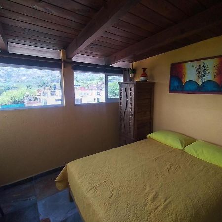 Hospedaje Casa Verde Tepoztlán Dış mekan fotoğraf
